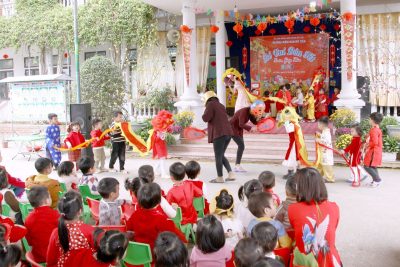 TRƯỜNG MẦM NON MỸ TIẾN TỔ CHỨC HOẠT ĐỘNG TRẢI NGHIỆM ” BÉ VUI ĐÓN TẾT – NĂM 2024″